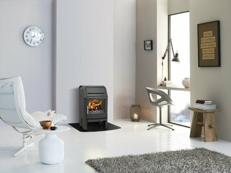 Jotul F 220 BP čierny lak